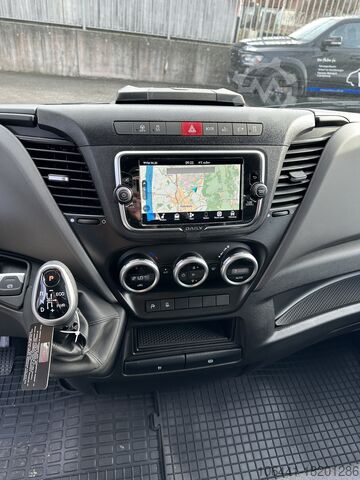 Transporter with crew cab IVECO Daily 35S18 L5H3 Hi-Matic/Doka /Mixto