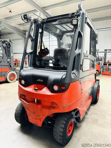 Electric 4-wheel forklift Linde E 50 HL-01 Kabine Triplex STVO