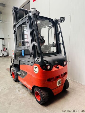 Electric 4-wheel forklift Linde E 30 HL-01/600 Kabine Triplex STVO