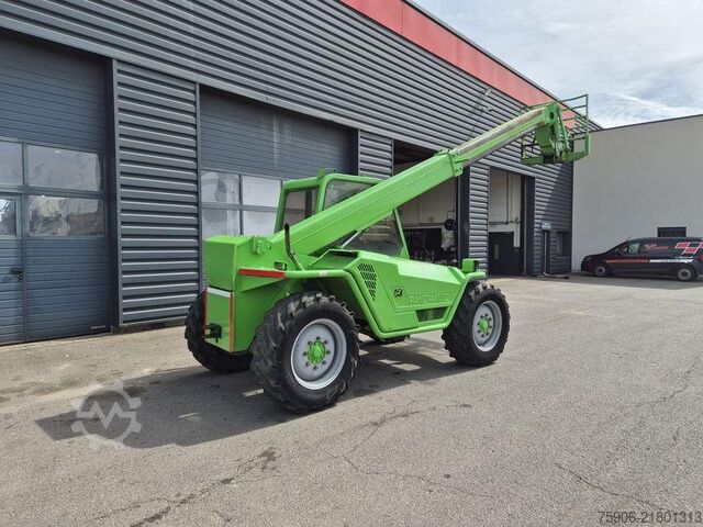 Teleskoparmstapler Merlo P27.7 EVN