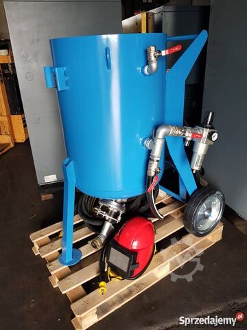 CLEMCO SANDBLASTER 200L  