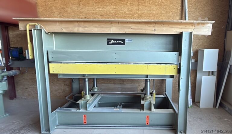 Joos HP 65/1 Furnierpresse Joos HP 65/1