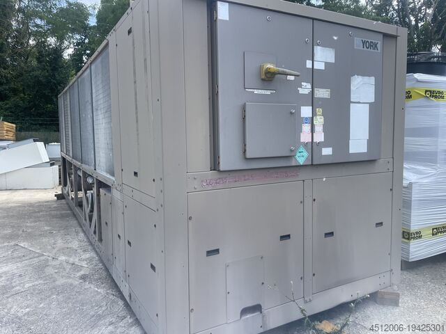 Chiller cooler York YCIV770