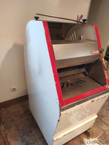 Automatic bread slicer Wabäma
