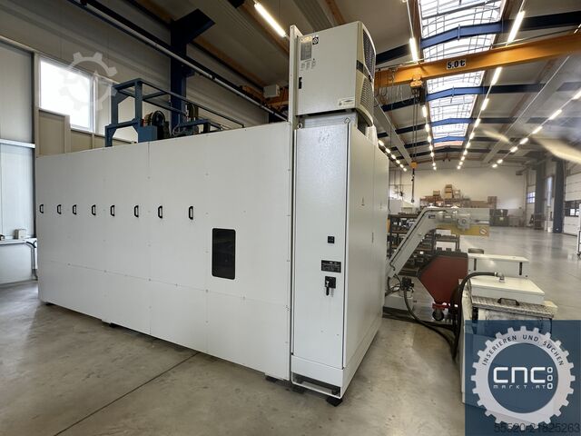 Universal-Bearbeitungszentrum AXA VHC 3 - S