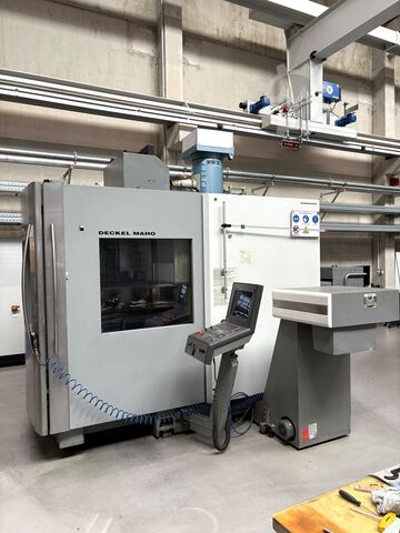 Vertical machining center DMG Mori DMC 75 V