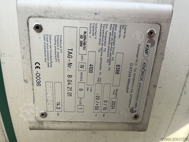 Pressure vessel storage tank for foodstuffs, new KNF Kessel Druckluftkessel Speicher Edelstahl 2 Stück vorhanden Neu