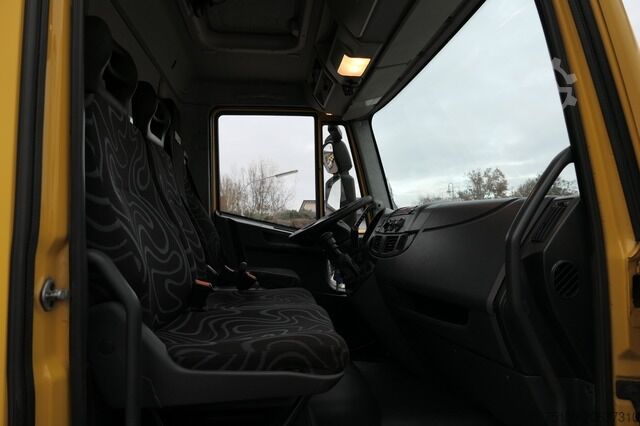 Box truck iveco EuroCargo ML 120 E28/P AHK LBW