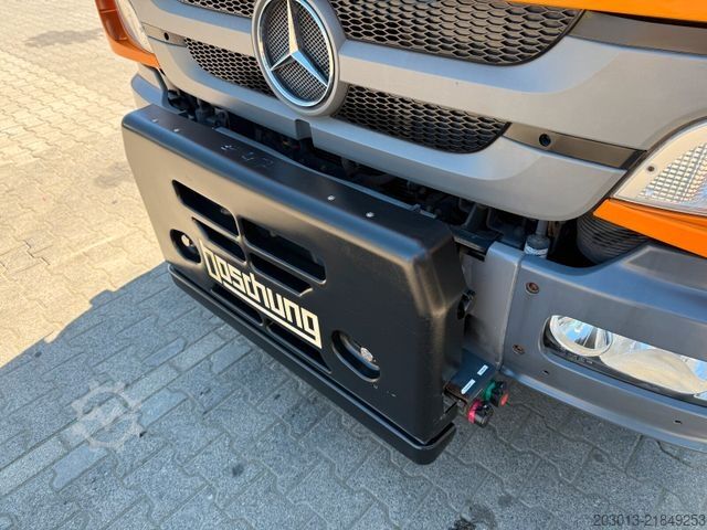 Road sweeper MERCEDES-BENZ Atego 1324 Kehrmaschine FAUN VIAJET 6R/LH
