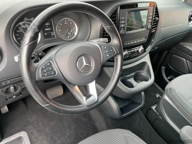 Minibus MERCEDES-BENZ Vito 119 CDI Tourer Select 4x4/ 7 Sitze/ 2x AC