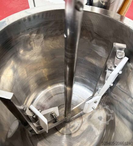 Speichermedium Industrial storage tanks