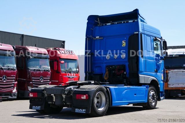 Standard tractor unit DAF XF 460 Space Cab XL-Tank Euro 6