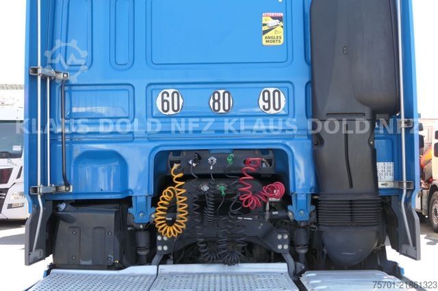 Standard tractor unit DAF XF 460 Space Cab XL-Tank Euro 6