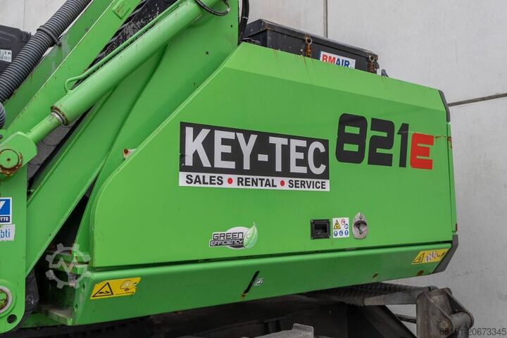 Wheel excavator Sennebogen 821 E