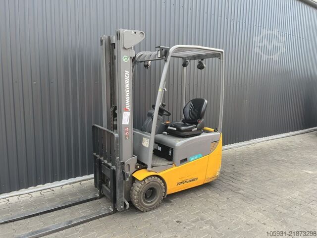 Electric 3-wheel forklift Jungheinrich EFG115