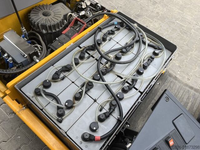 Electric 3-wheel forklift Jungheinrich EFG115