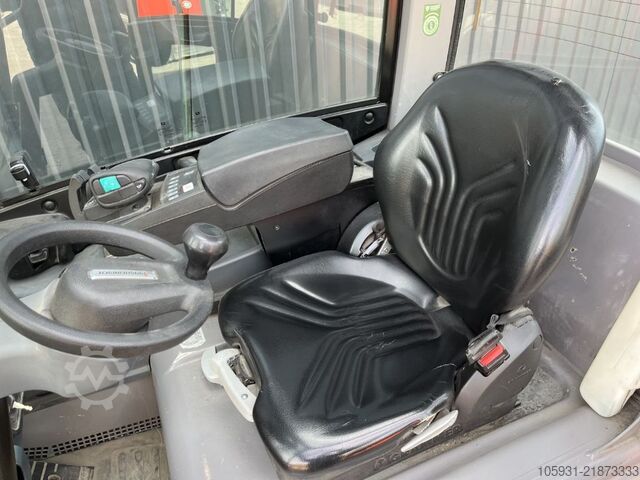 Electric 3-wheel forklift Jungheinrich EFG216k