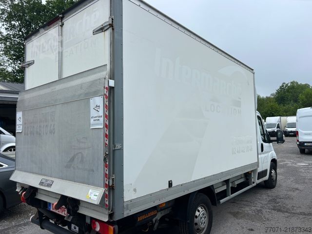 Box van CITROEN Jumper  Koffer+LBW*4-35*Navi*Klima*Tempom*165PS*