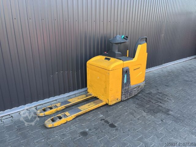 Electric Pallet Truck Jungheinrich ERE120