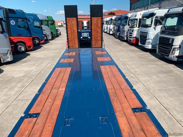 Low loader semitrailer  GVN 3GVN29 * ÜBERBREITE TAFEL*KOC*LIFT*P