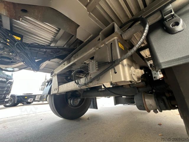 Box semitrailer  WÜLLHORST *NEUWERTIG* 2T LBW * LIFT * LENK * AHK