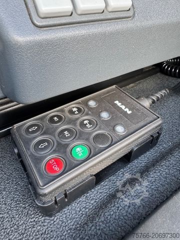 Beverage truck MAN TGM 26.290  / LBW / AHK / LENKACHSE / 18 PAL