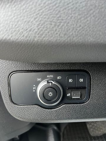 Panel van MERCEDES-BENZ Sprinter 314 AUTOMATIK NAVI TOTWINKEL KAMERA LED