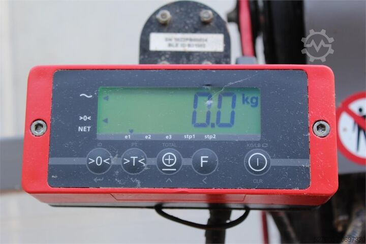 Stacker Jungheinrich EJC 214 430 DZ