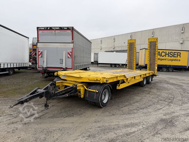Low loader trailer Schwarzmüller TÜ 30/100  3 Achs Tiefladeranhänger