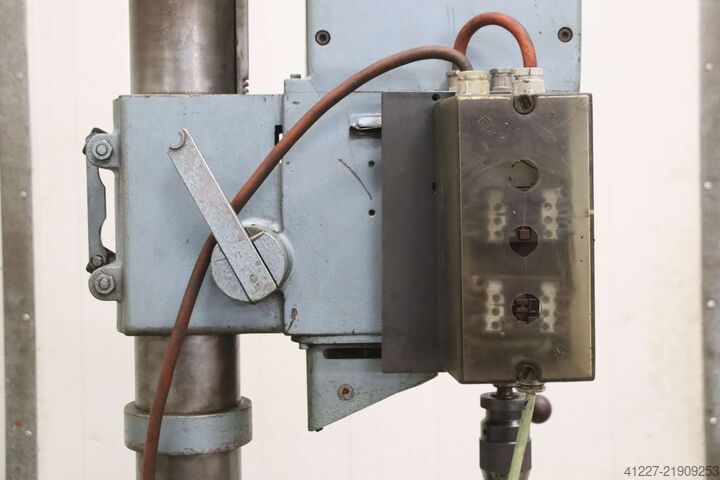 MK3 bench drill with cross table Strands S68