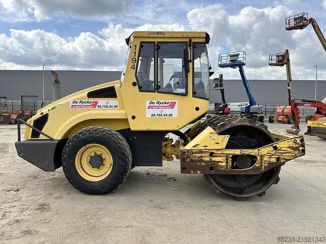 Smooth roller BOMAG BW177D-4