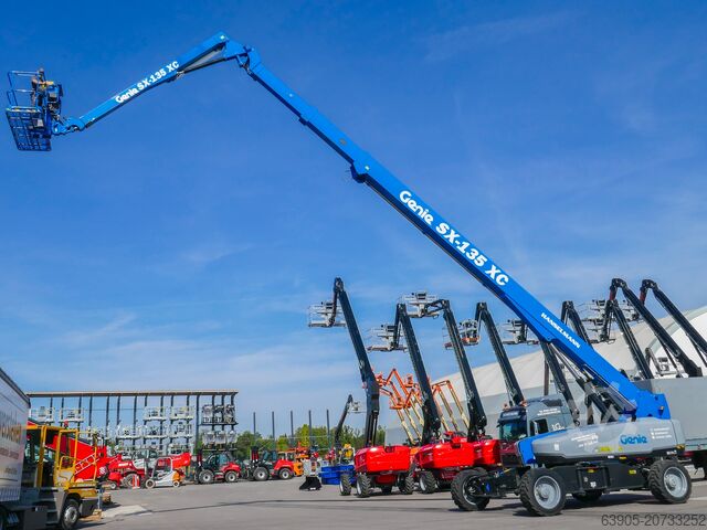 Teleskoparbeitsbühne Genie SX-135 XC