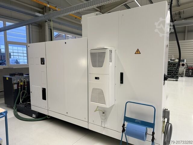 CNC turning and milling center EMCO MAXXTURN 65-G2 SMY