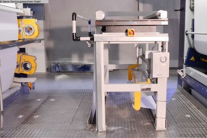 Sondermaschine OLBRICH Tapetenanlage