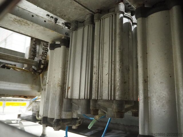 Thermoformer Multivac R 230 MC