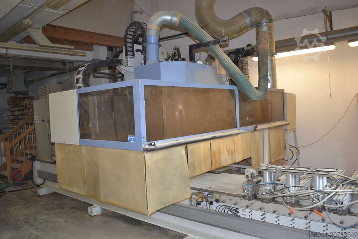 Bearbeitungszentrum MAKA Maka HC57R