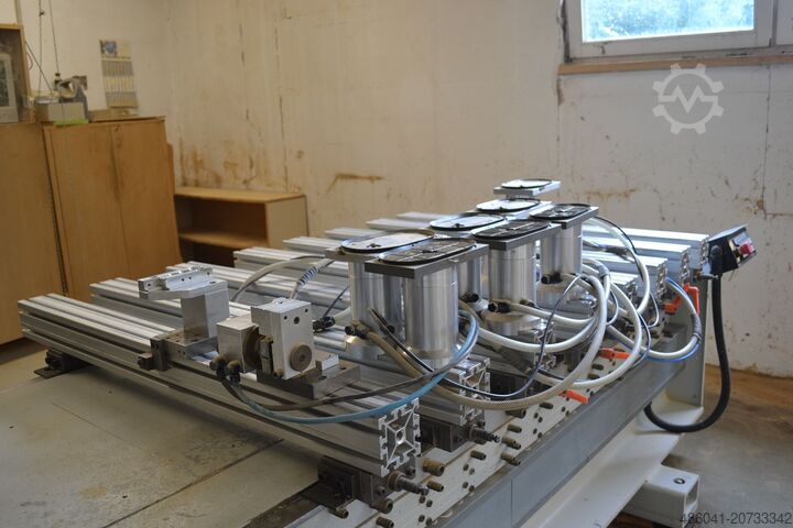 Bearbeitungszentrum MAKA Maka HC57R