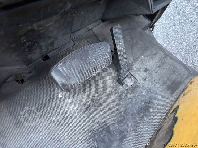 Yale GDP25TF Duplo 380 Seitenschieber Mazda Diesel 1998 YALE GDP25TF Duplo 380 Sideshift Mazda Diesel 1998