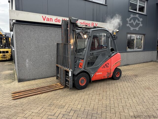 Linde H30T-01 Duplo 365 mit Seitenschieber / Gabelversteller LPG 2012 LINDE H30T-01 Duplo 365 Sideshift / Vorkversteller LPG 2012