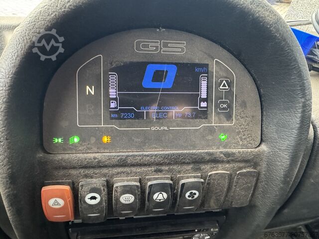 Goupil G5 Hybrid Elektro / Focs Benzin Pritschenfahrzeug, Kommunalfahrzeug 2010 GOUPIL G5 Hybride Elektro / Focs Benzine Laadbak Gemeente voertuig 2010