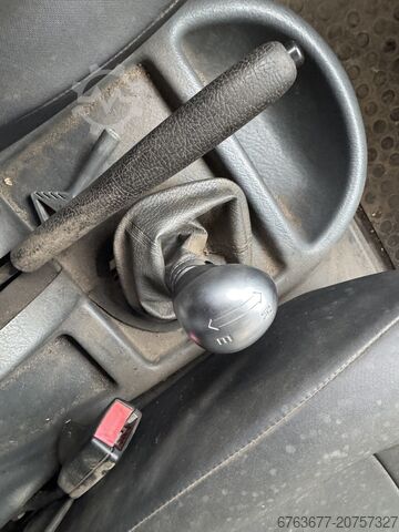 Goupil G5 Hybrid Elektro / Focs Benzin Pritschenfahrzeug, Kommunalfahrzeug 2010 GOUPIL G5 Hybride Elektro / Focs Benzine Laadbak Gemeente voertuig 2010