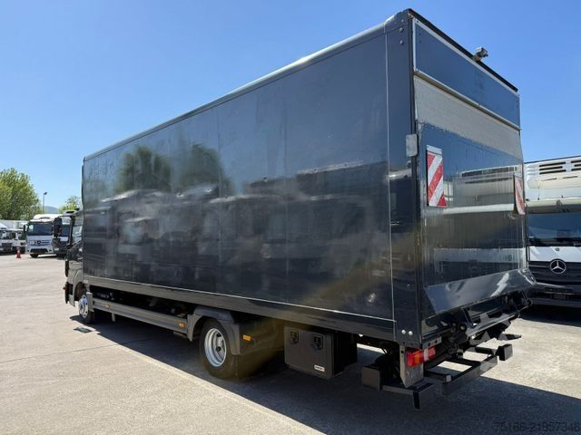 Box van MERCEDES-BENZ ATEGO 818 L Koffer 7,2 m LBW 1 TO.*SEITENTÜR