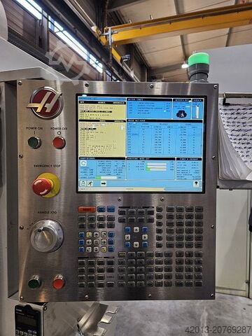 Bearbeitungszentrum - Vertikal HAAS VF5/50