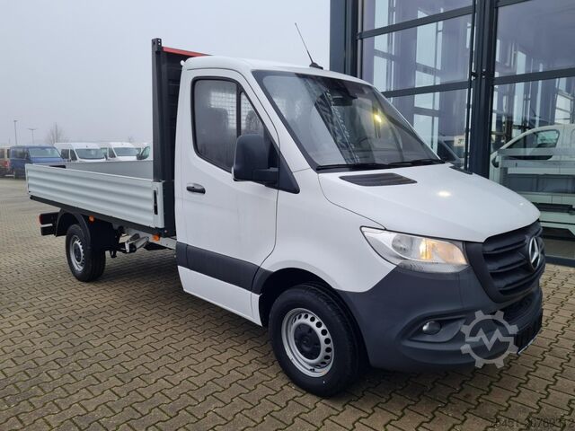 Pick-up van Mercedes-Benz Sprinter 315 AG Pritsche RWD AHK 3.5to MBux NAVI