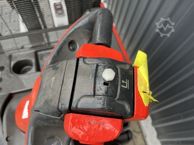 Stand-on stacker Linde L14AP