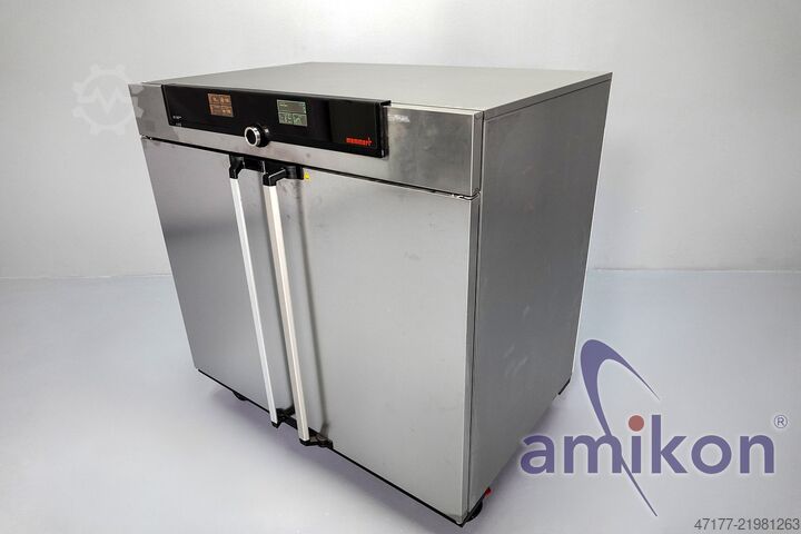 Universalprüfschrank +20 °C bis +300 °C Memmert UF 450plus