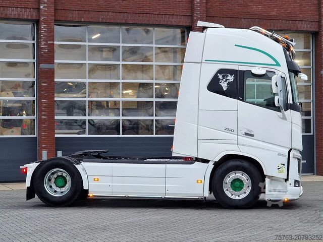 Standard-SZM Volvo FH 16.750 Globetrotter XL 4x2 - Retarder - I pa...
