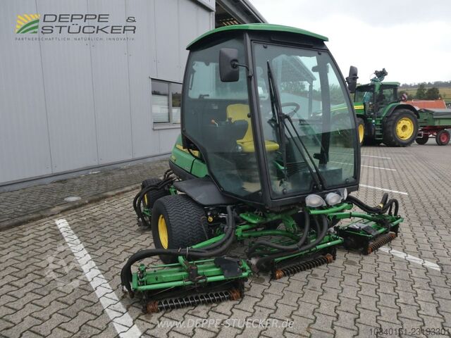 John Deere 8900A John Deere 8900A