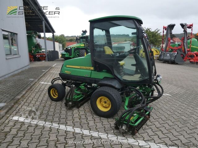 John Deere 8900A John Deere 8900A