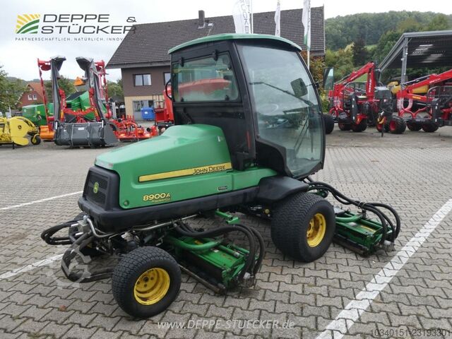 John Deere 8900A John Deere 8900A